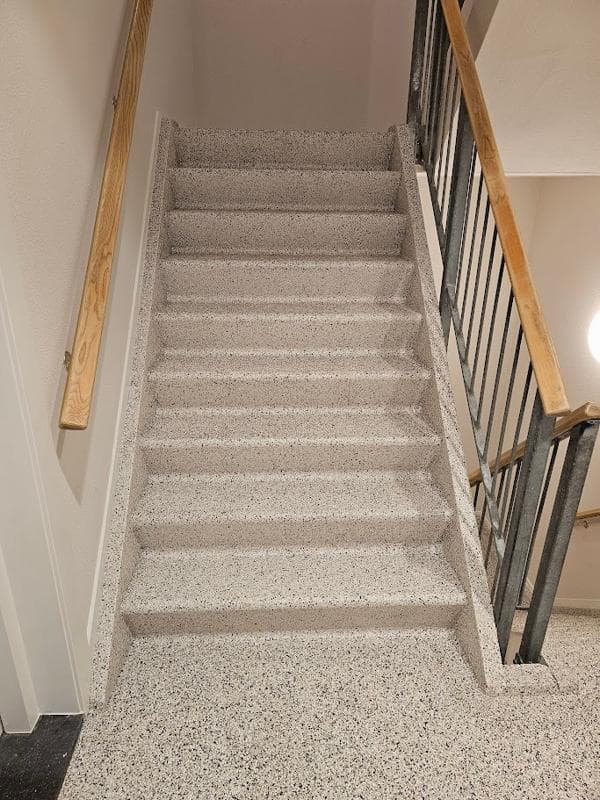 EverStep Solid — heavy-duty traprenovatie, gecertificeerd voor publieke gebouwen