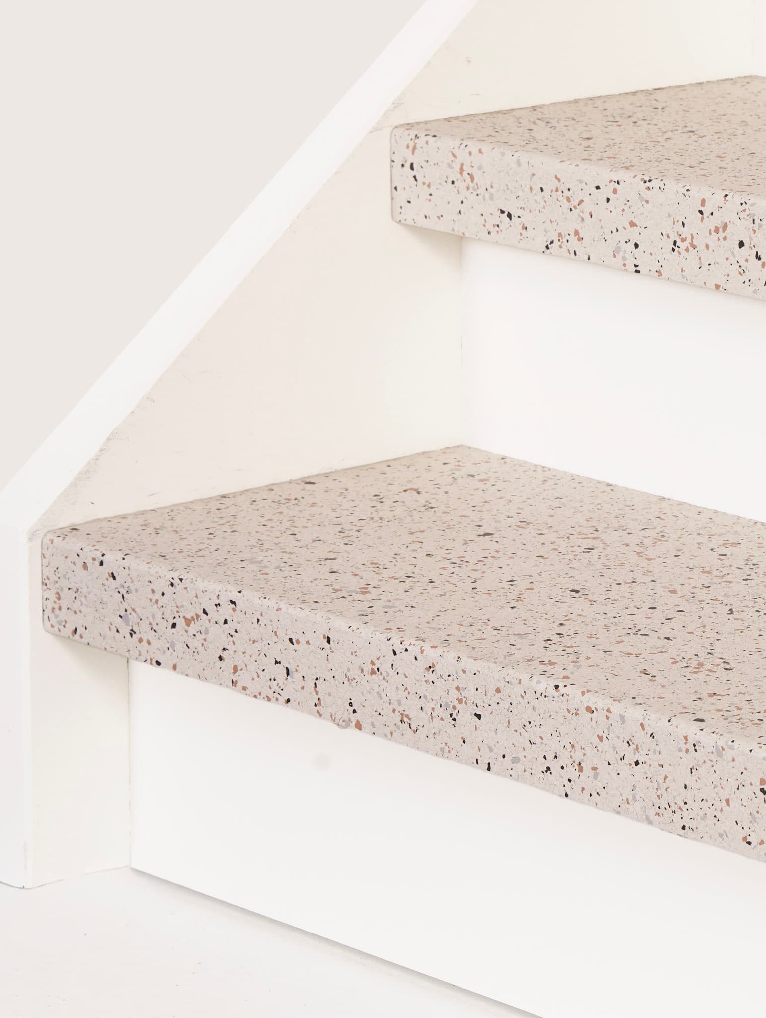 Omnistair EverStep Earth Harmony — Terrazzo overzettreden